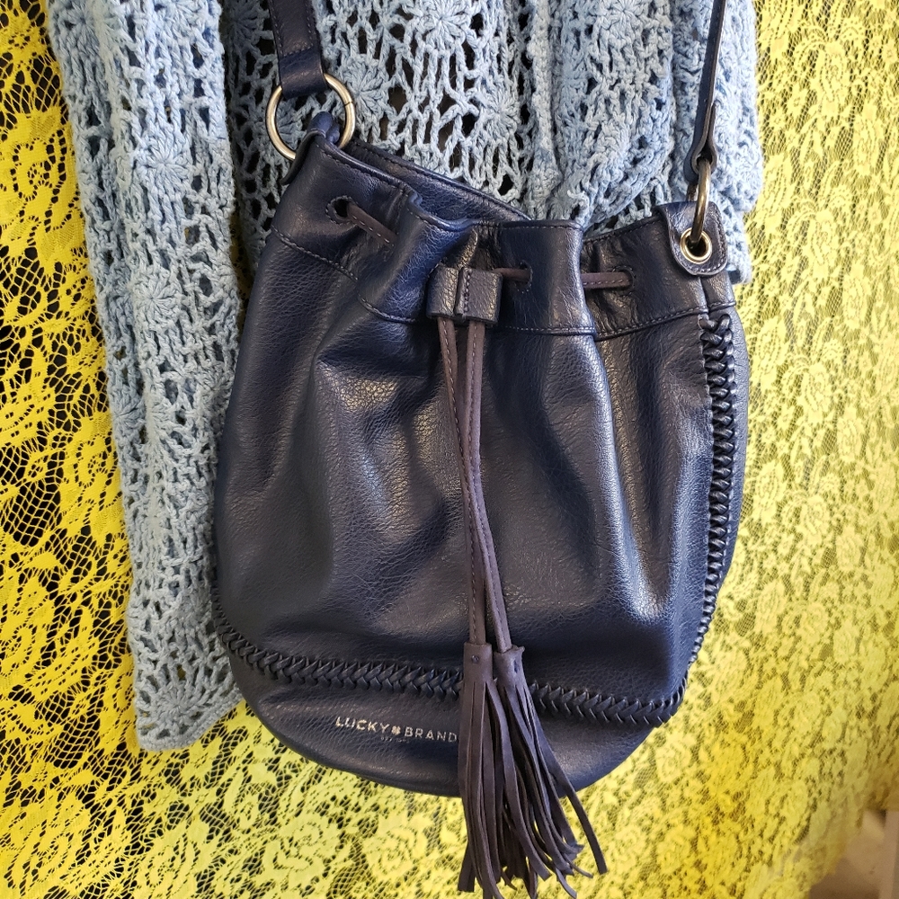 Lucky Brand Cross Body Fringe Bucket Bag Purse